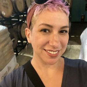 Meet your Posher, Becky